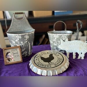 Farmhouse Style Wall Decor Grouping